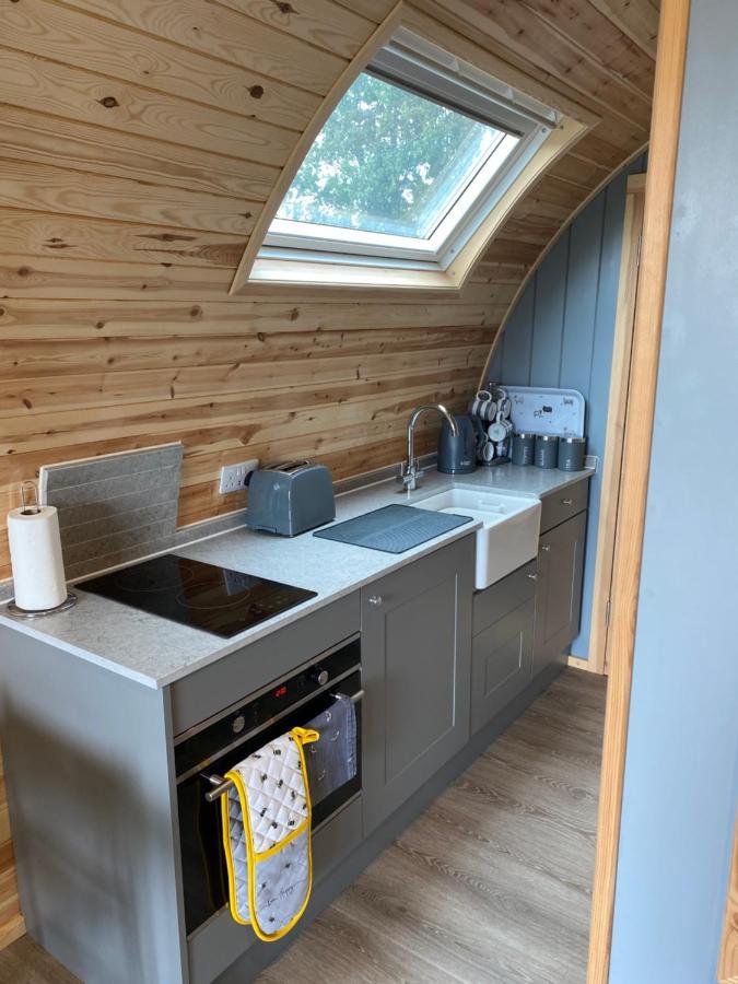Mowbray Cottages & Glamping South Kilvington المظهر الخارجي الصورة